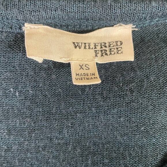 Aritzia Wilfred Free Women Crop Top XS Green Sheer Stretch Soft Layer Streetwear - Picture 3 of 8